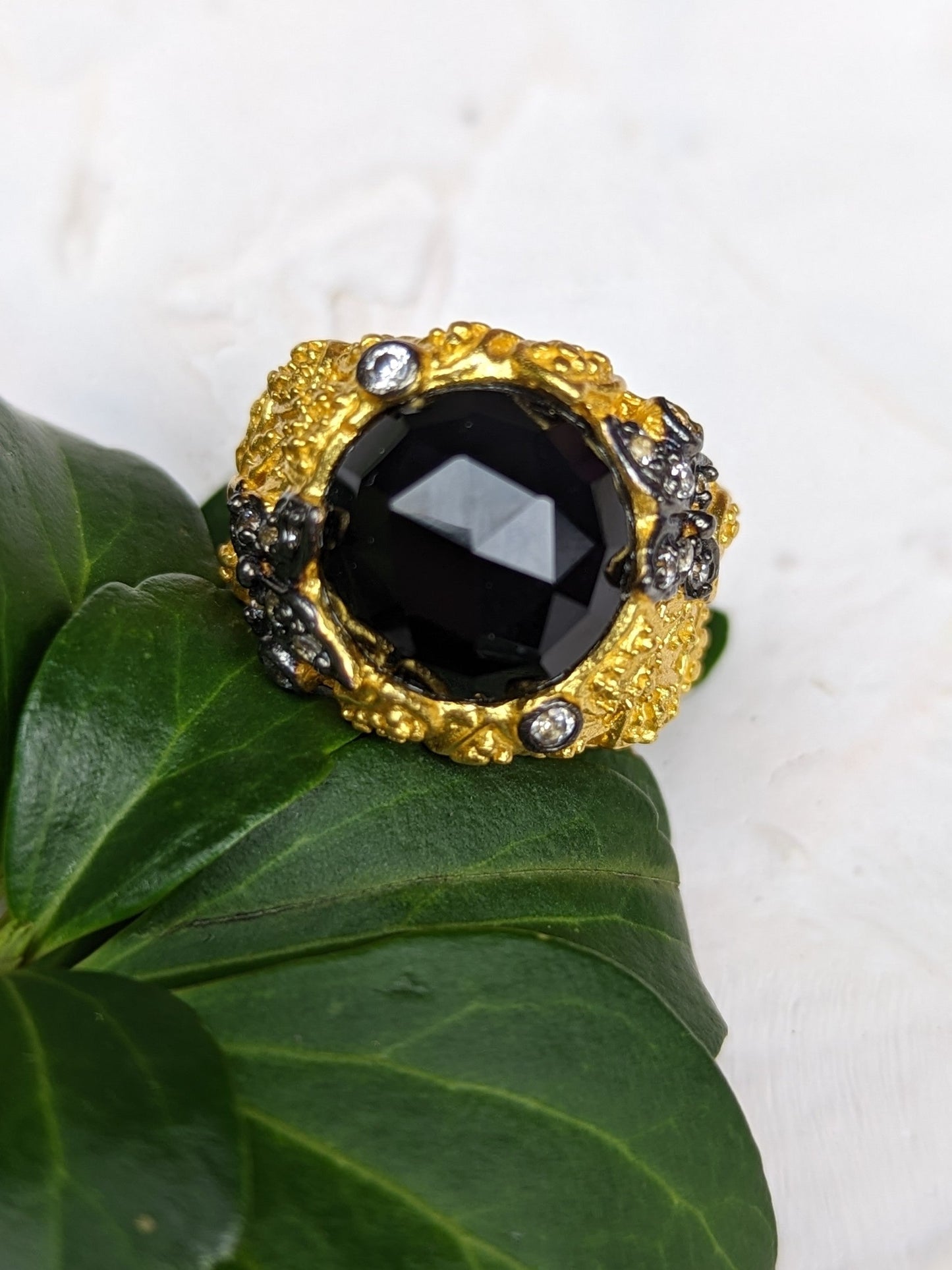 Noor Black Onyx Ring