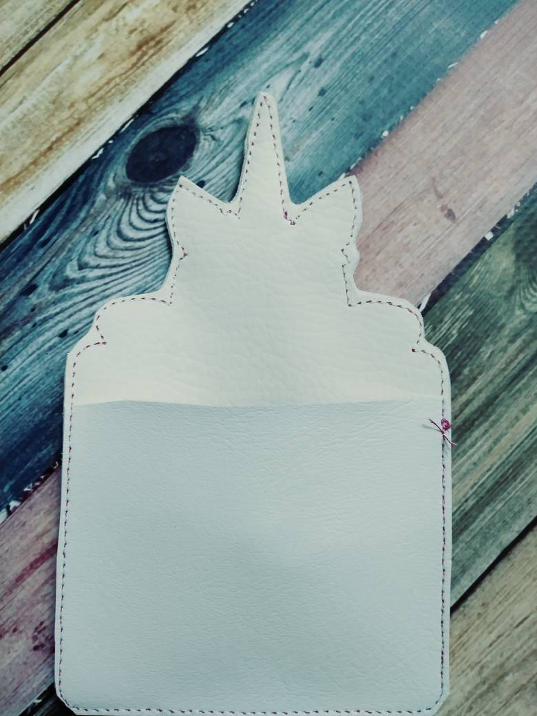 Unicorn Tic Tac Toe Game Board and Pieces - birthday party favor - Easter Basket - Classic Game - Quiet Toy Fantasy - Mythical - non food