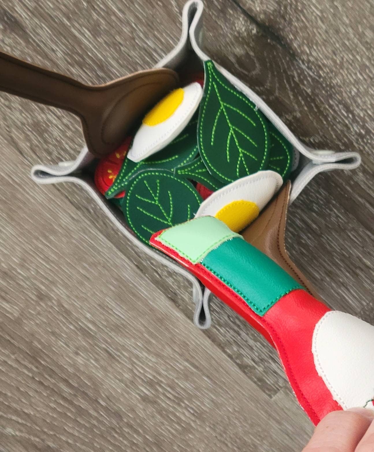 Felt Food Salad - Marine Vinyl Play Food -  pretend play - build your own salad - play kitchen - realistic toy Food - gift for teachers